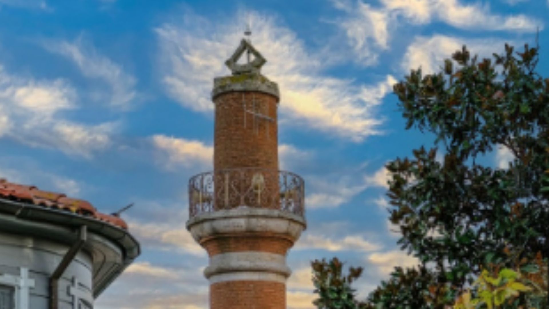Muhaşşisinan Camii