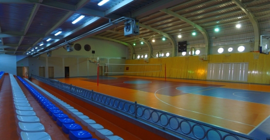 Şehit Emre Kaan Arlı Çok Amaçlı Spor Salonu