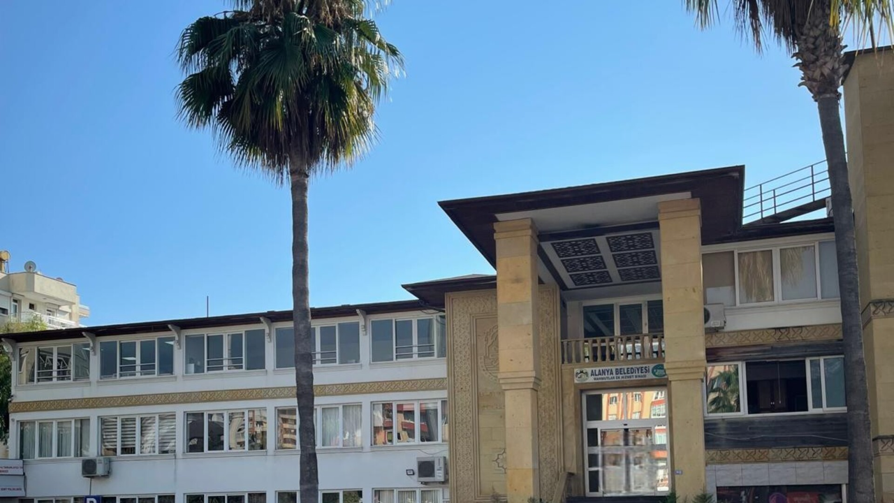 Mahmutlar Kütüphanesi