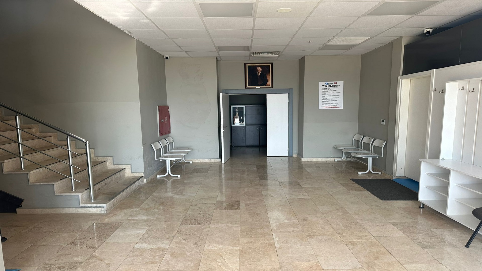 Antalya Büyükşehir Belediyesi Kaş Ova Spor Salonu