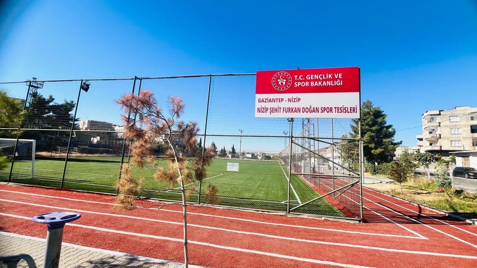 Nizip Şehit Furkan Doğan Spor Tesisleri