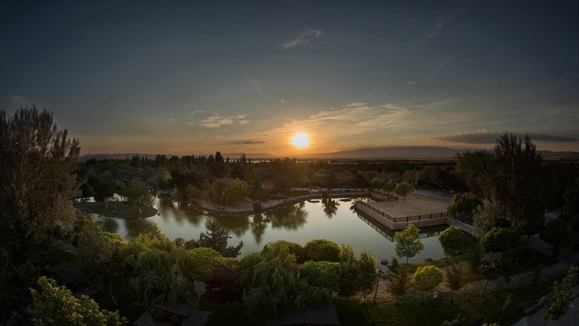 Yedikır Ziyaretçi Merkezi ve Kuş Gözlem Evi