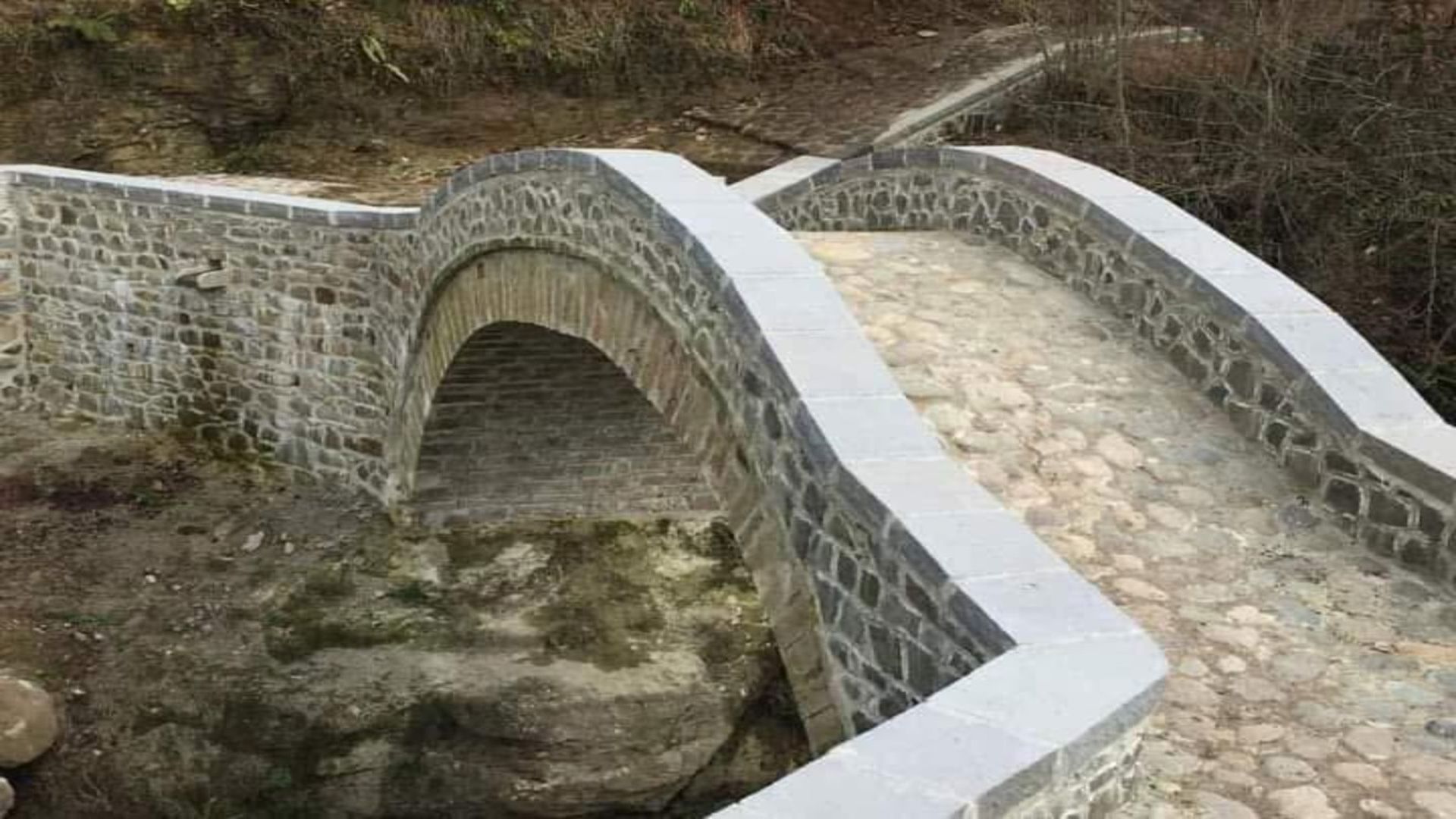 Kestane Mahallesi Dayınlı Köprüsü