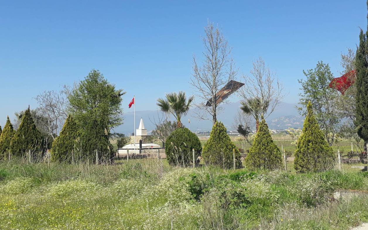 Atça Çomaklı Şehitlik Anıtı