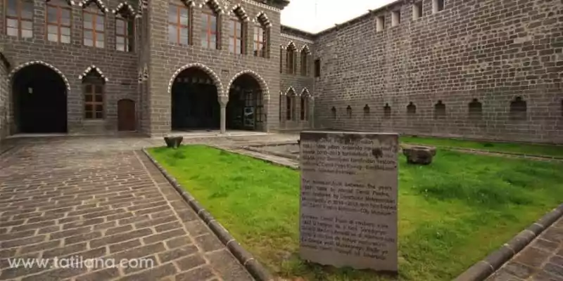 CEMİL PAŞA KONAĞI (DİYARBAKIR KENT MÜZESİ)