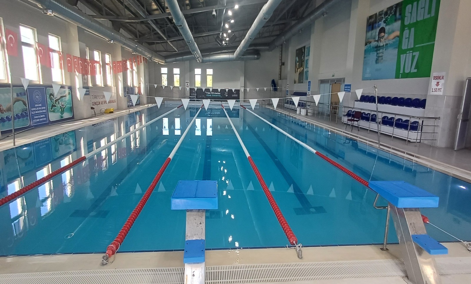 Ergani Gençlik ve Spor Müdürlüğü Yarı Olimpik Yüzme Havuzu