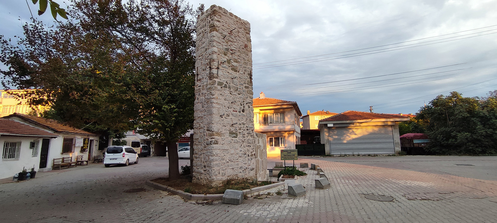 Hazneli / Terazili Çeşme