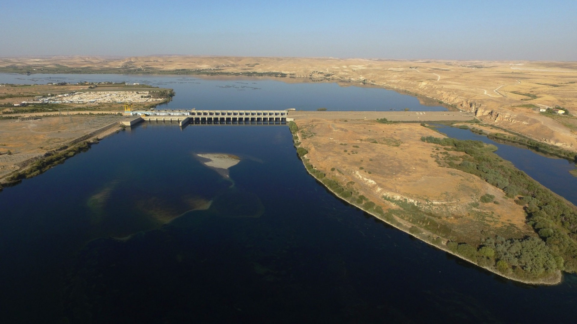 Karkamış Barajı Ve  Hidro Elektrik Santrali