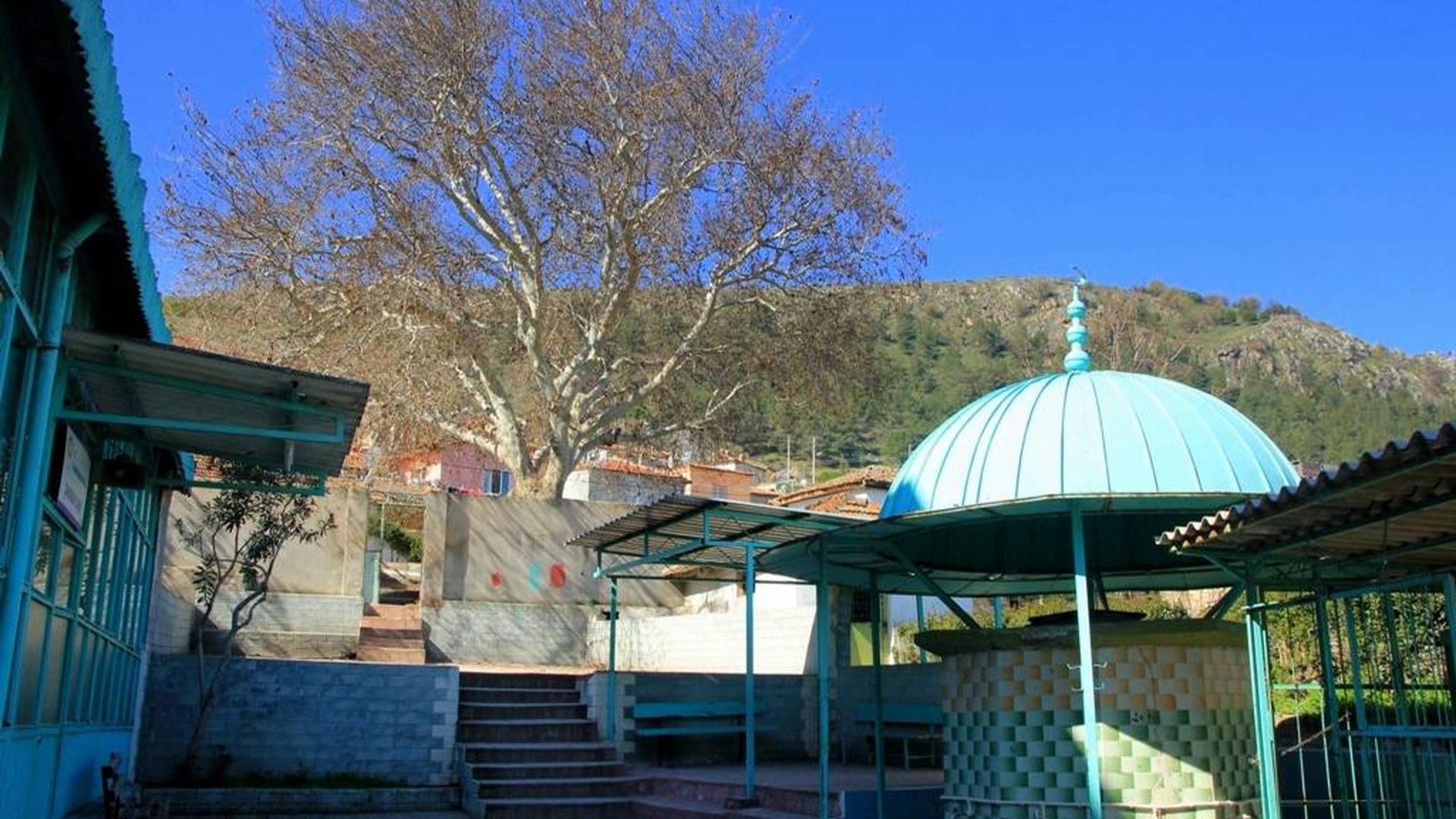 Gölmarmara Şahuban Cami