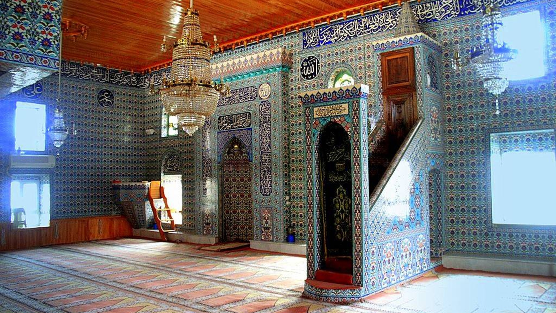 Kırkağaç Sarı Hoca Cami ve Türbesi