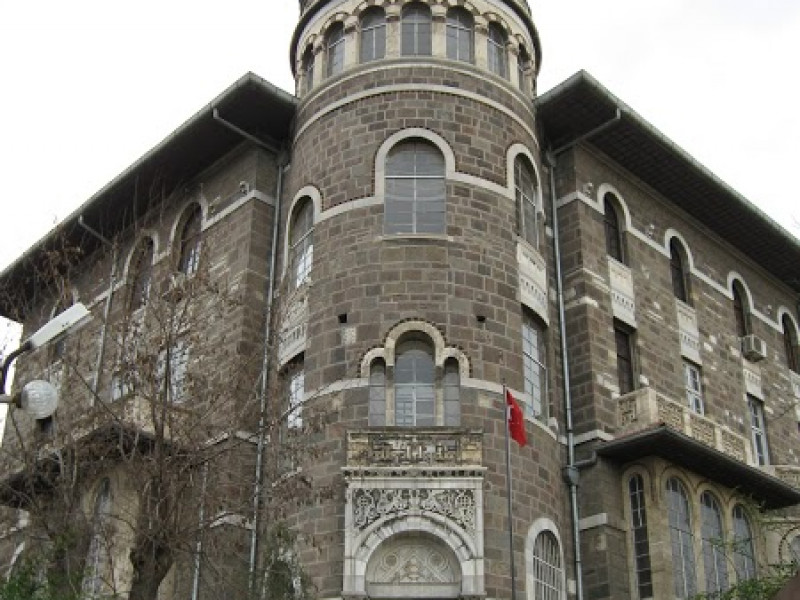 İzmir Arkeoloji Müzesi