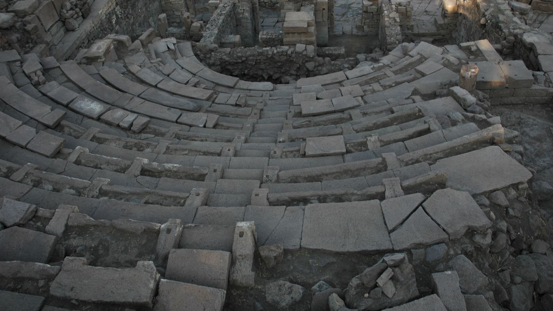 Aigai Antik Kenti (Aiolis)