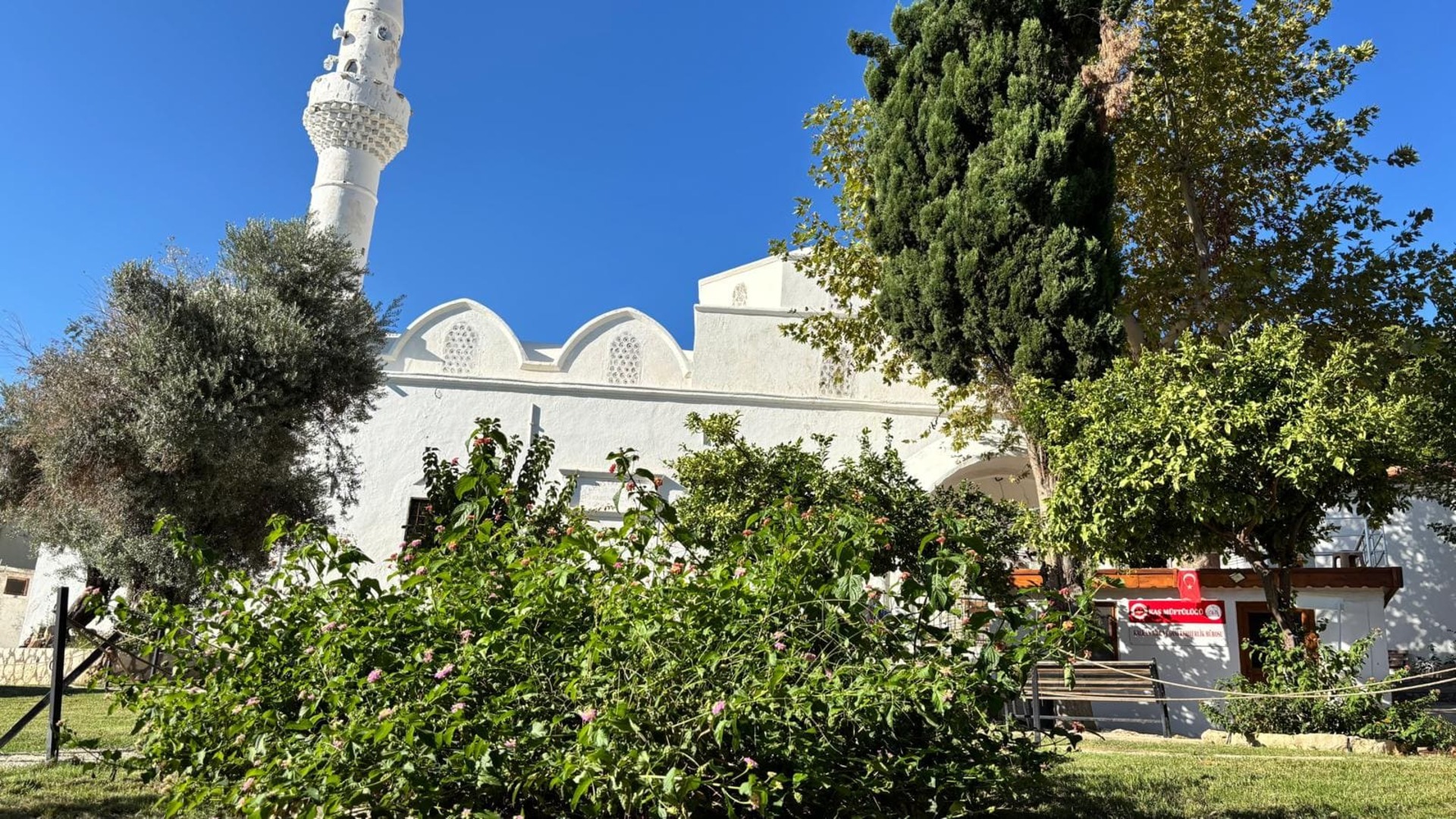 Kalkan Koca Mustafa Camii