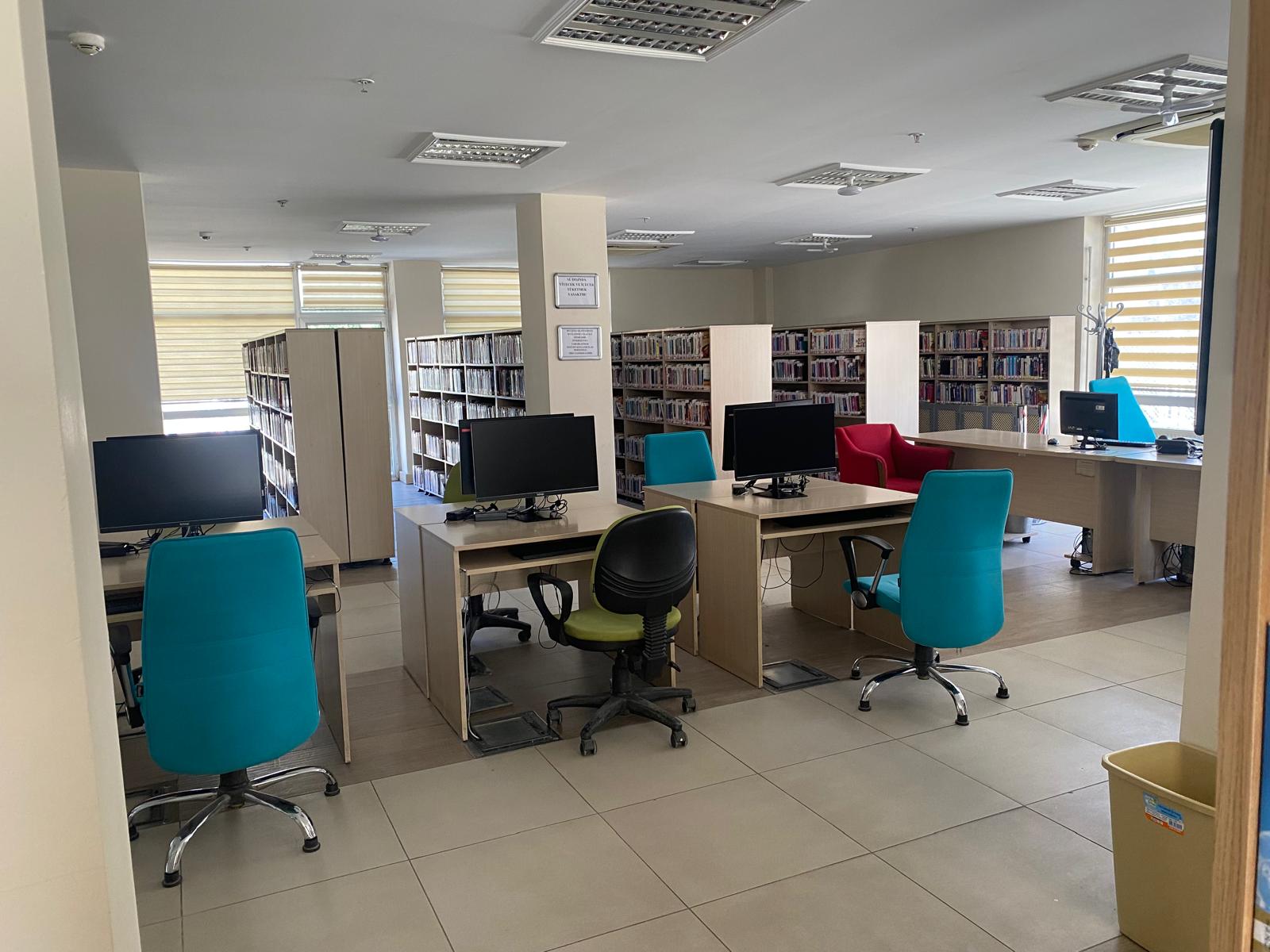 Nurettin Ardıçoğlu Kütüphanesi