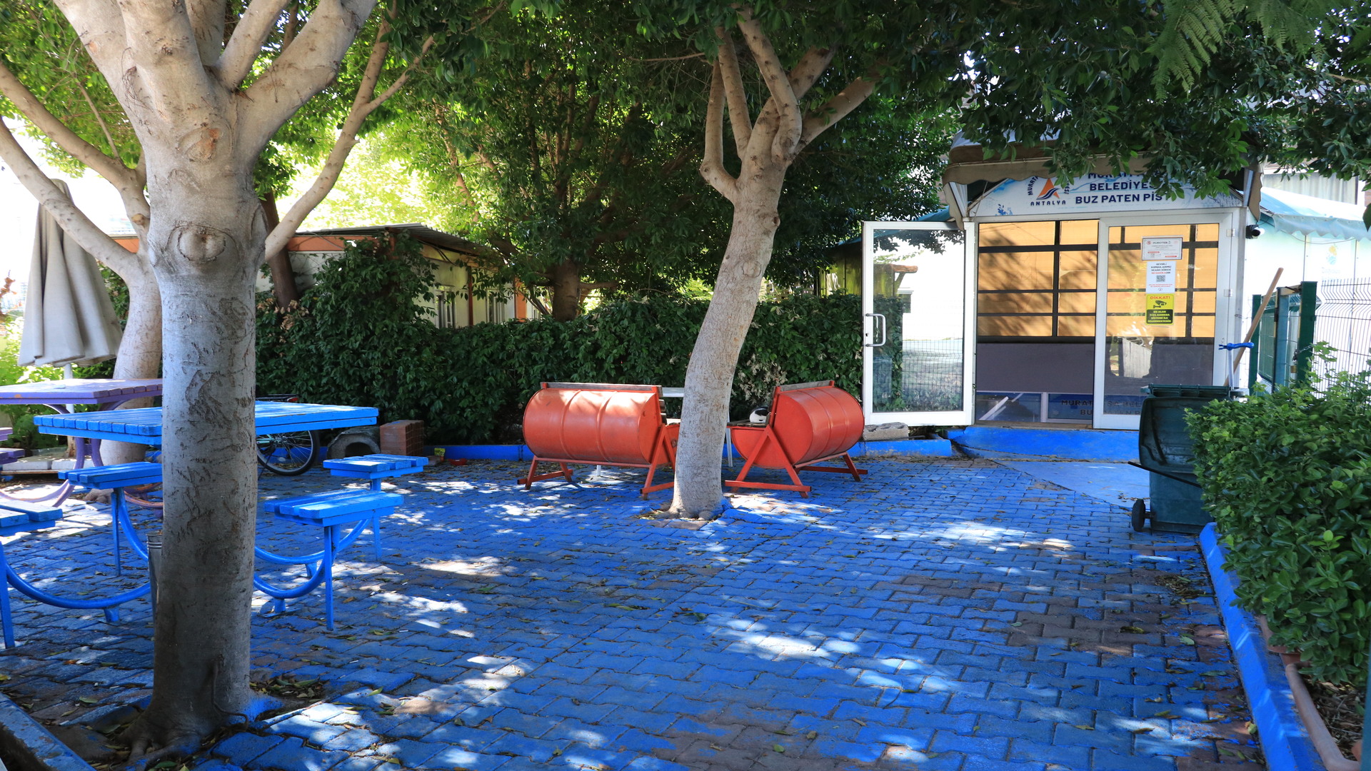 Muratpaşa Belediyesi Buz Pateni Pisti