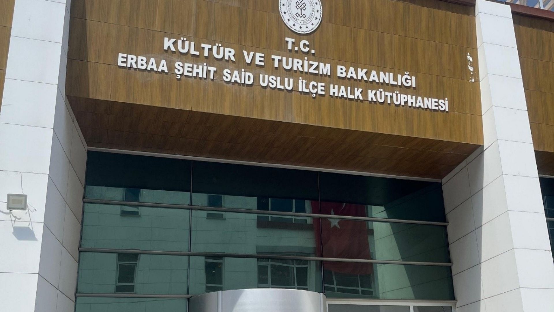 Erbaa Şehit Said Uslu İlçe Halk Kütüphanesi