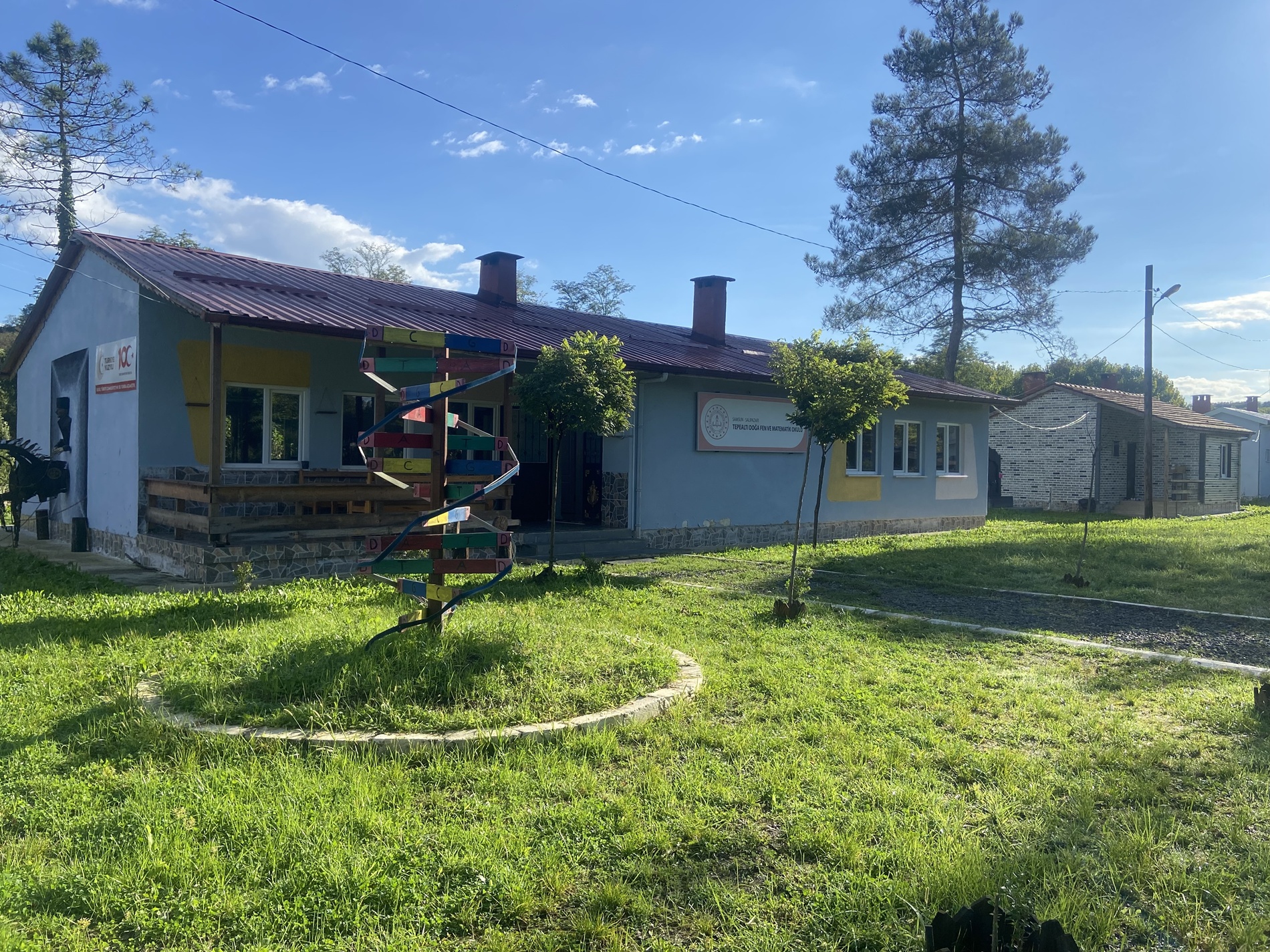 Tepealtı Doğa, Fen ve Matematik Okulu