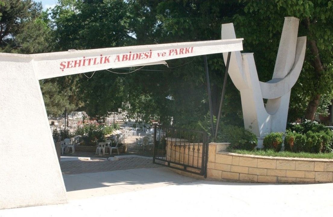 Malkara Şehitler Abidesi ve Şehitlik Parkı