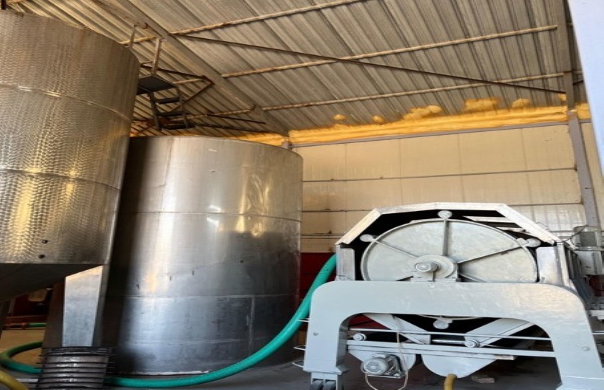 Gömce Sirke Fabrikası