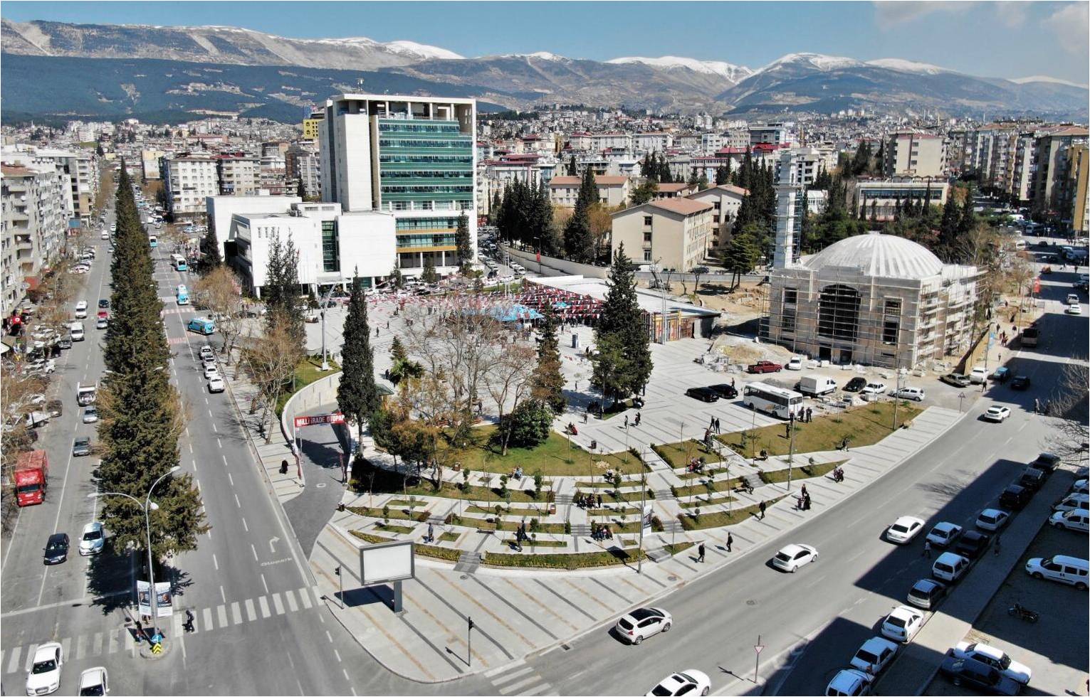 Milli İrade Meydanı