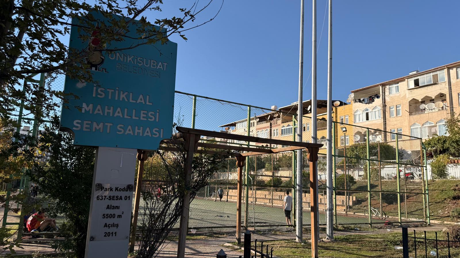 İstiklal Mahallesi Semt Futbol Sahası