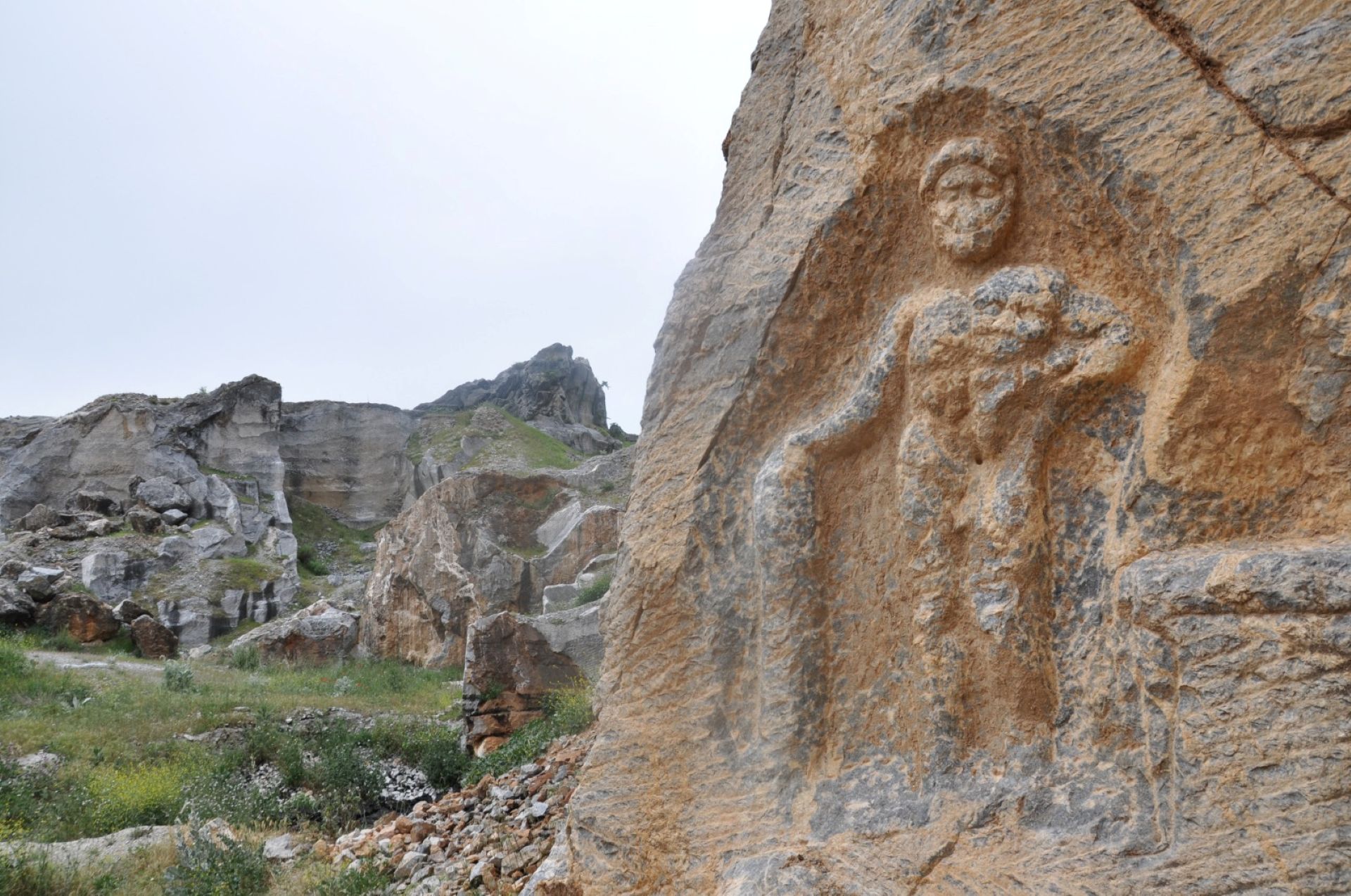 Heraklas Kaya Kabartması