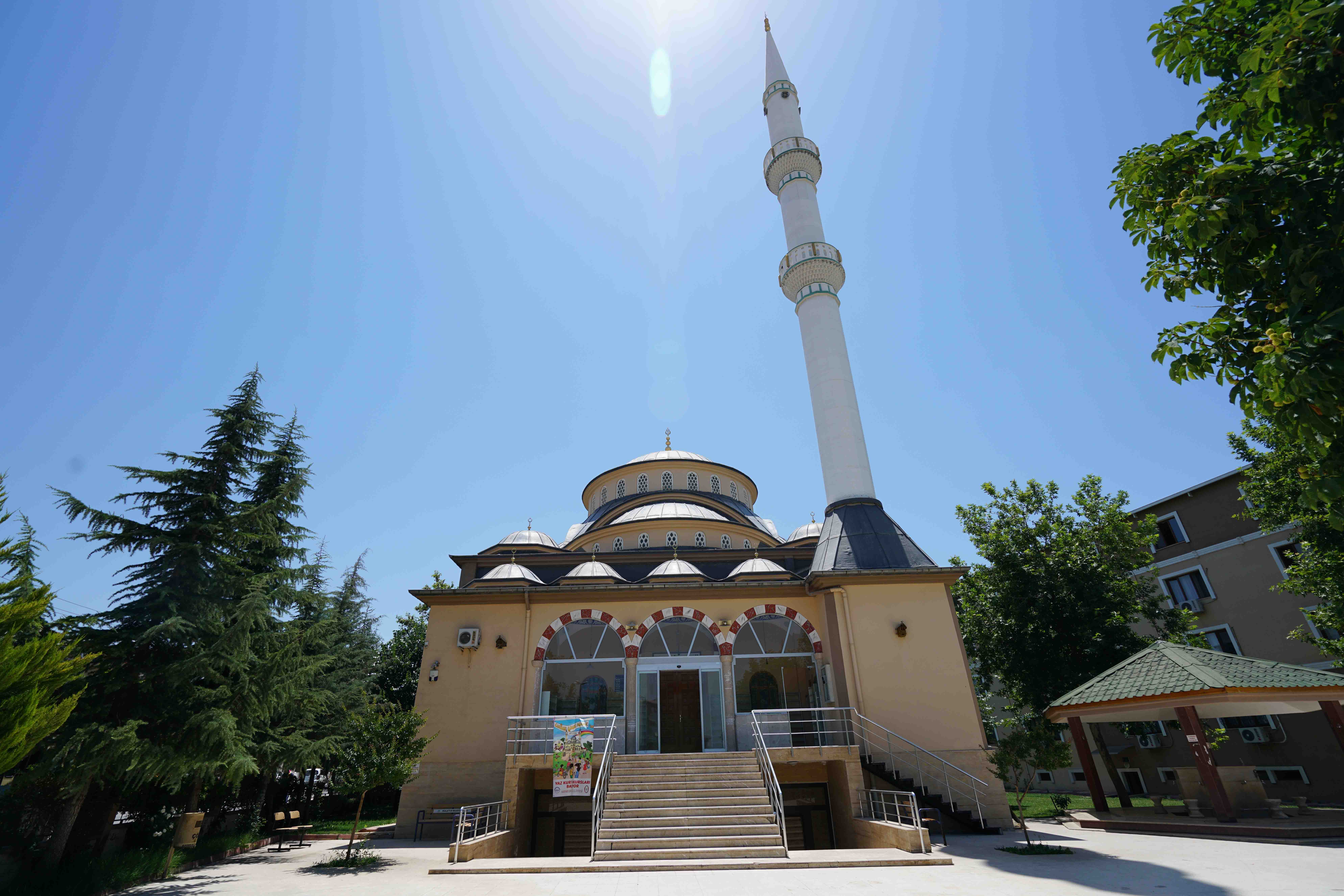 Yeşilyurt Ahmediye Camii