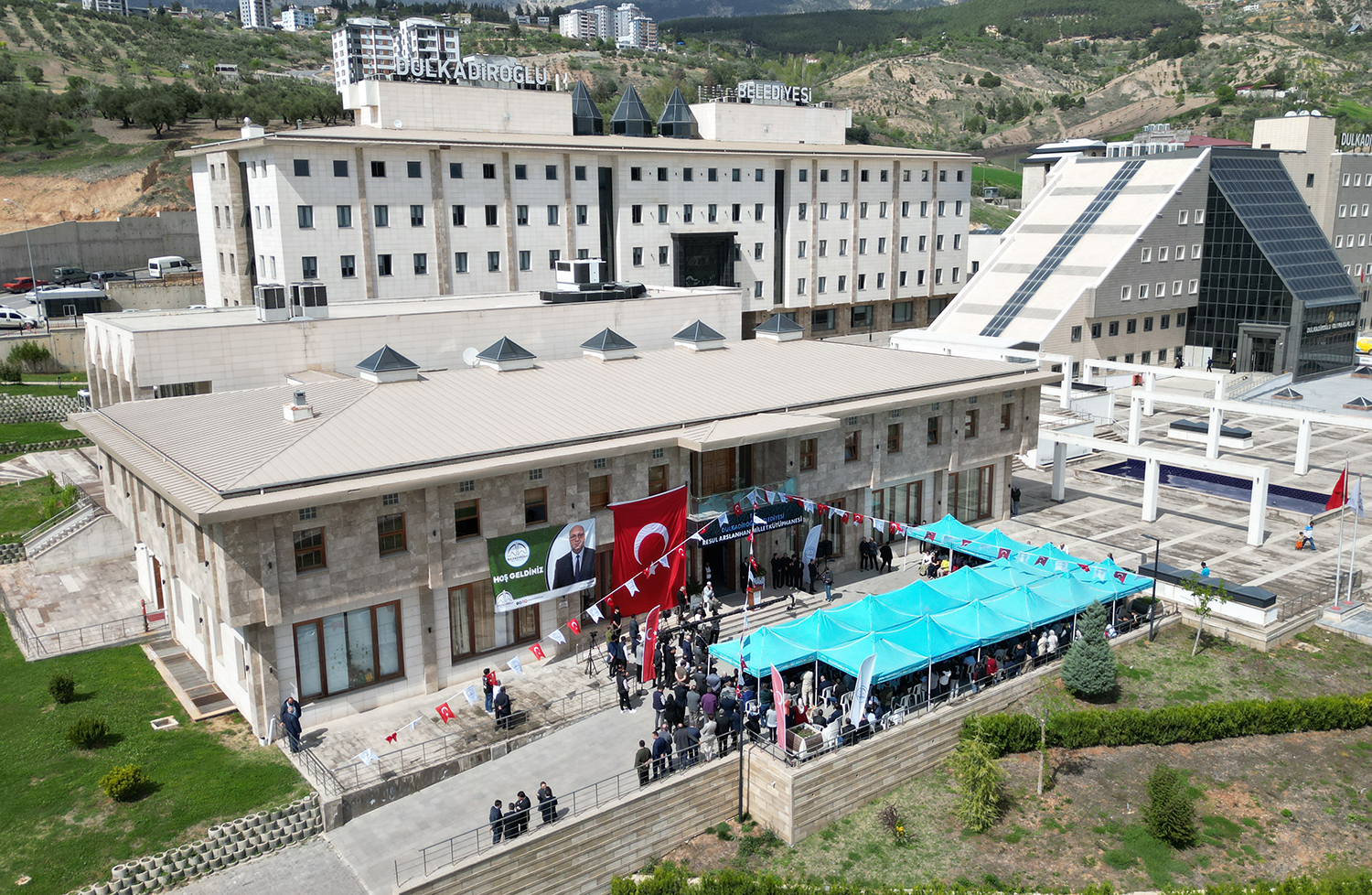 Resul Aslanhan Millet Kütüphanesi