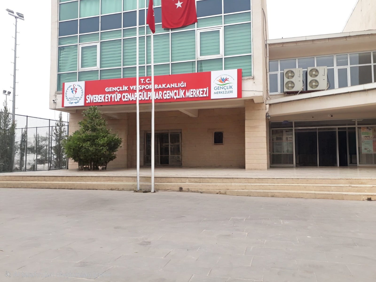 GSB Siverek Eyyüp Cenap Gülpınar Gençlik Merkezi