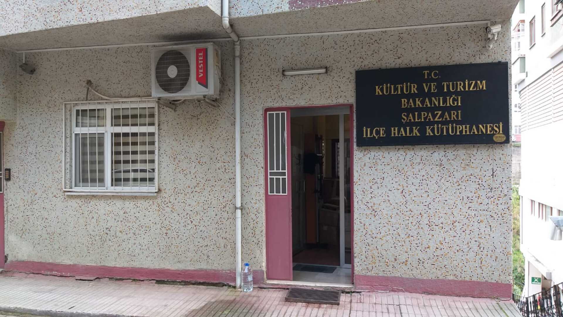 Şalpazarı İlçe Halk Kütüphanesi