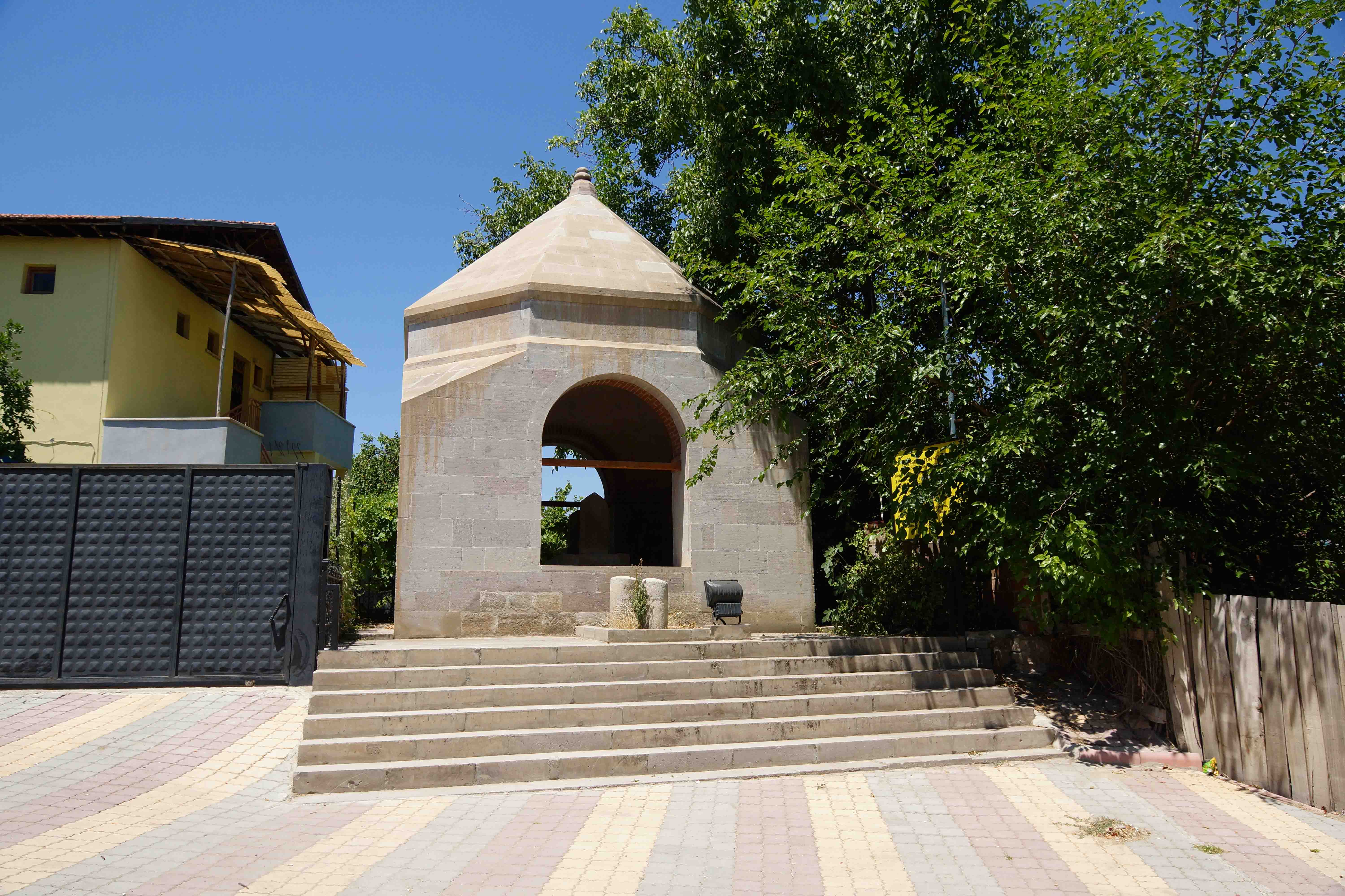 Battalgazi Nefise Hatun Kümbeti