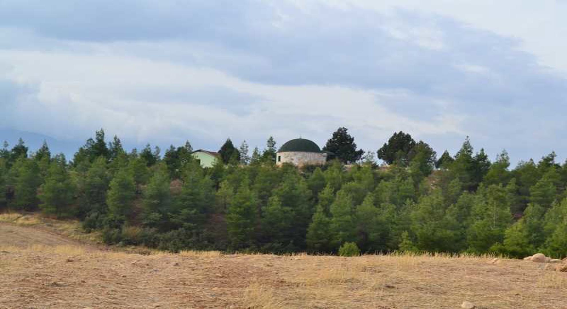 Ardıç Tekke Türbesi