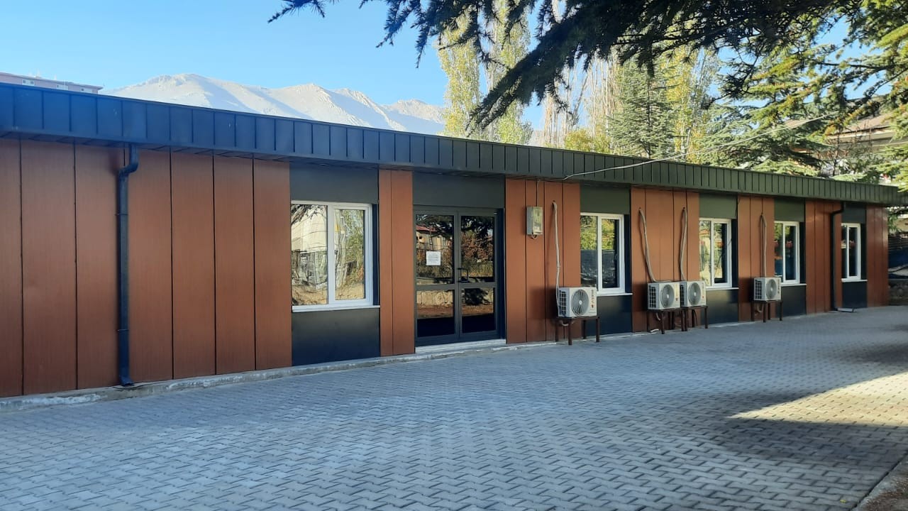 Elbistan Merkez Halk Kütüphanesi