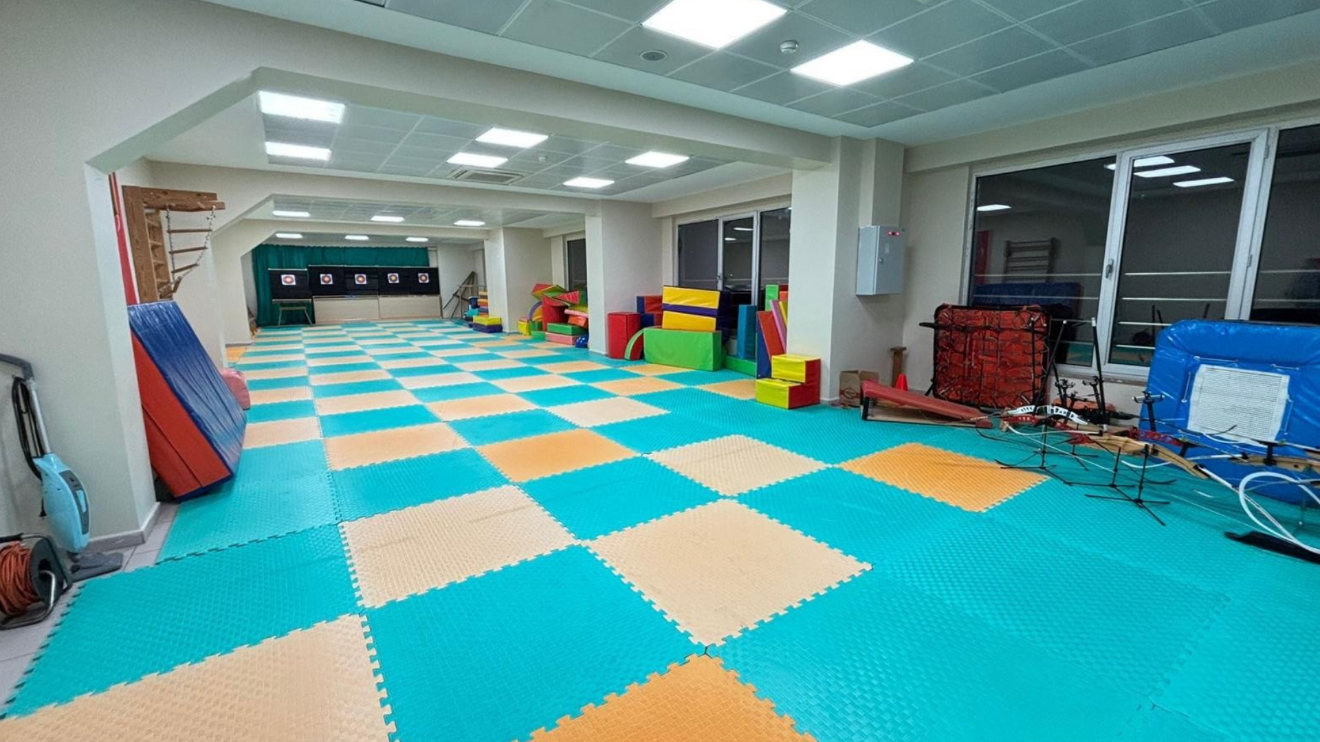 Güngören Spor Kompleksi