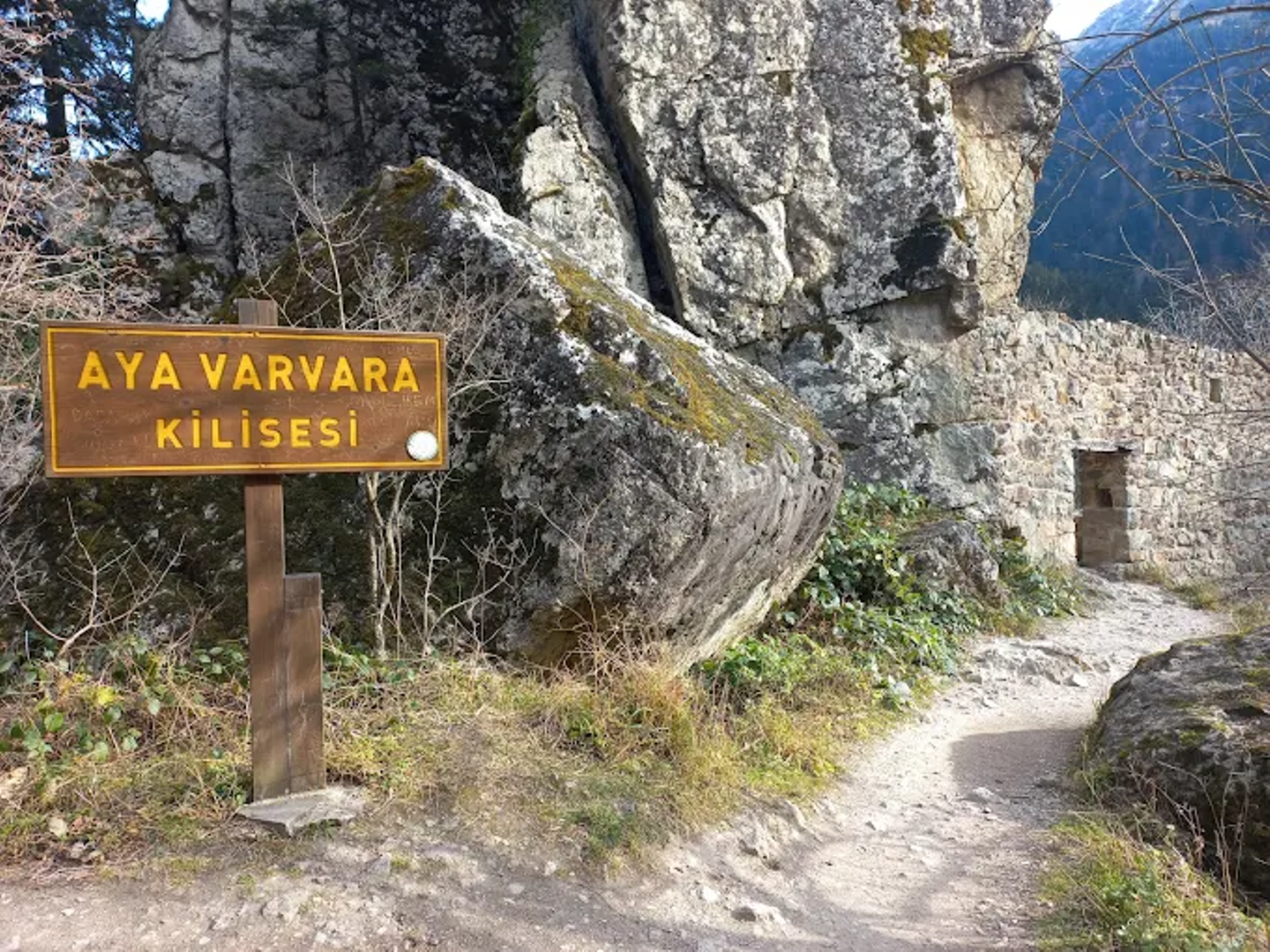 Aya Varvara Kilisesi