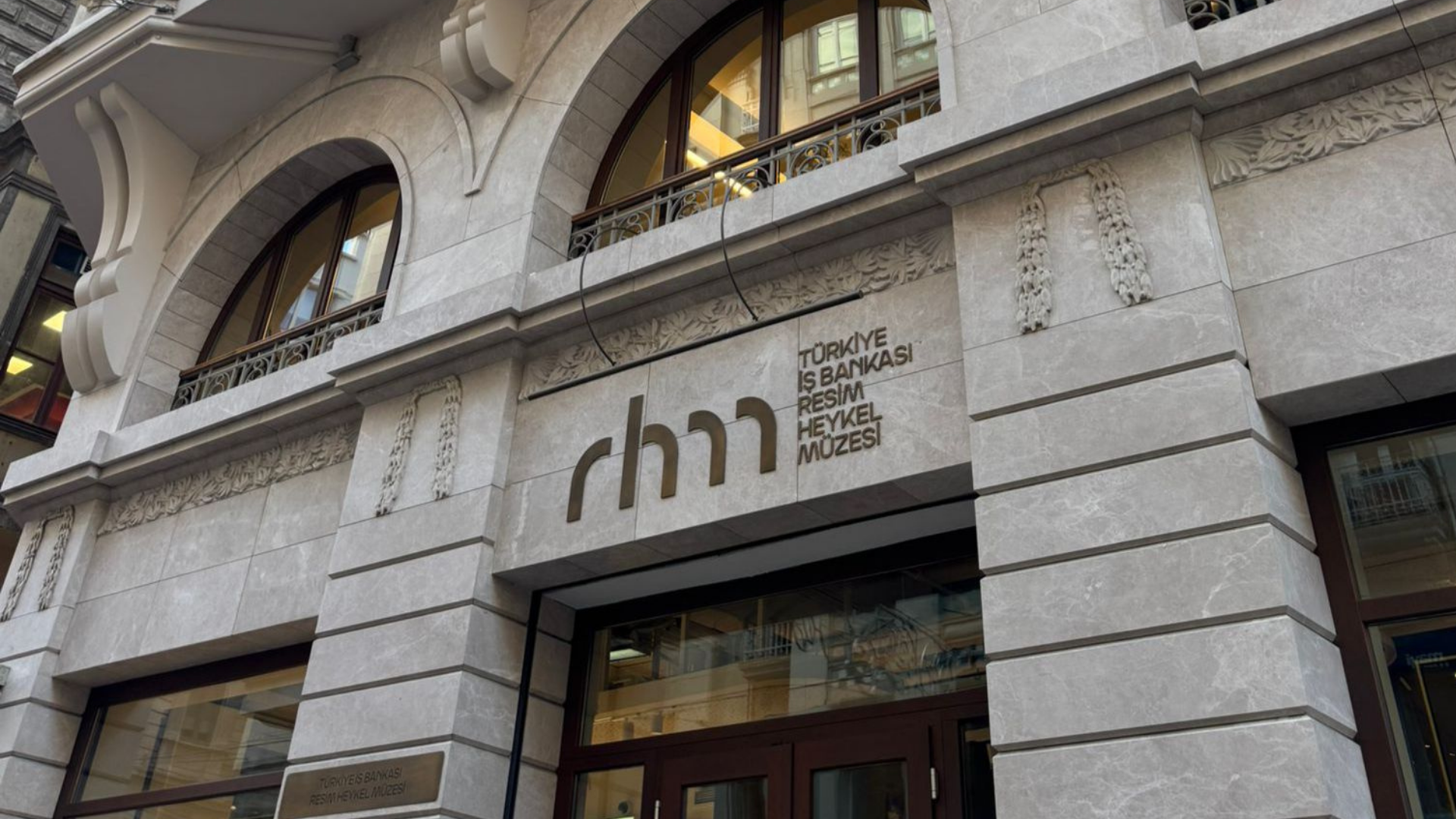 Türkiye İş Bankası Resim Heykel Müzesi