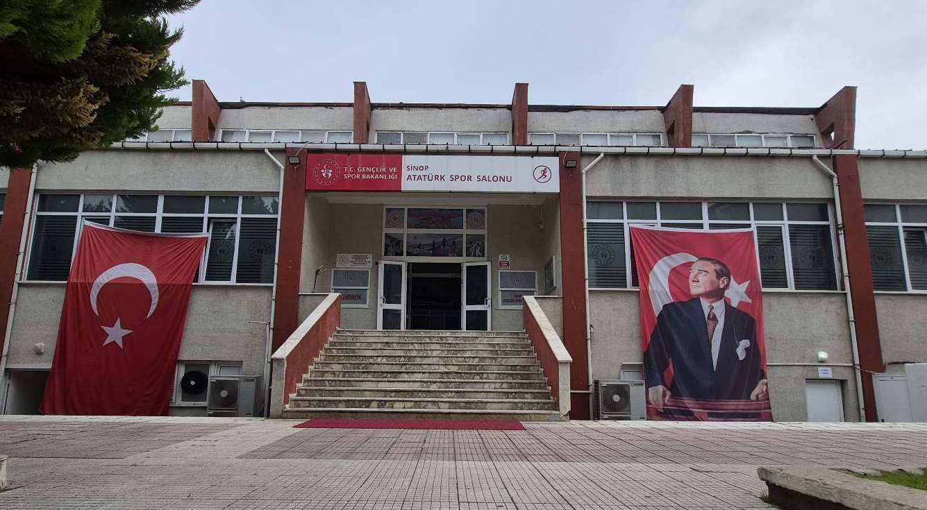 Atatürk Spor Salonu