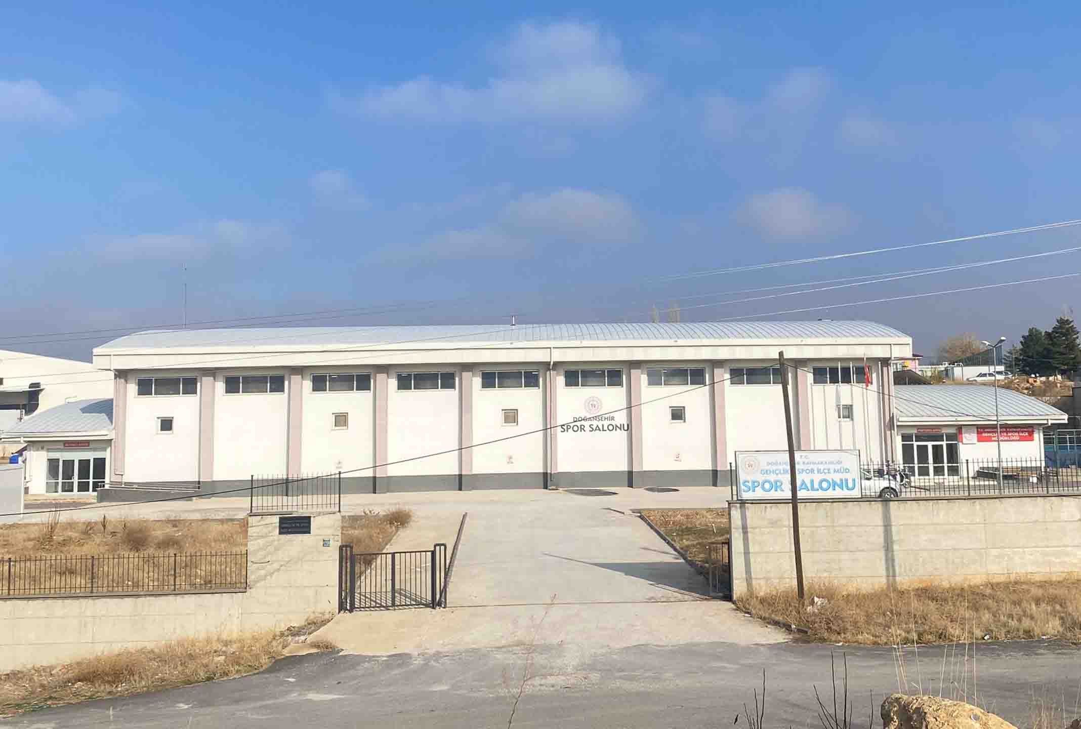 Doğanşehir Spor Kompleksi
