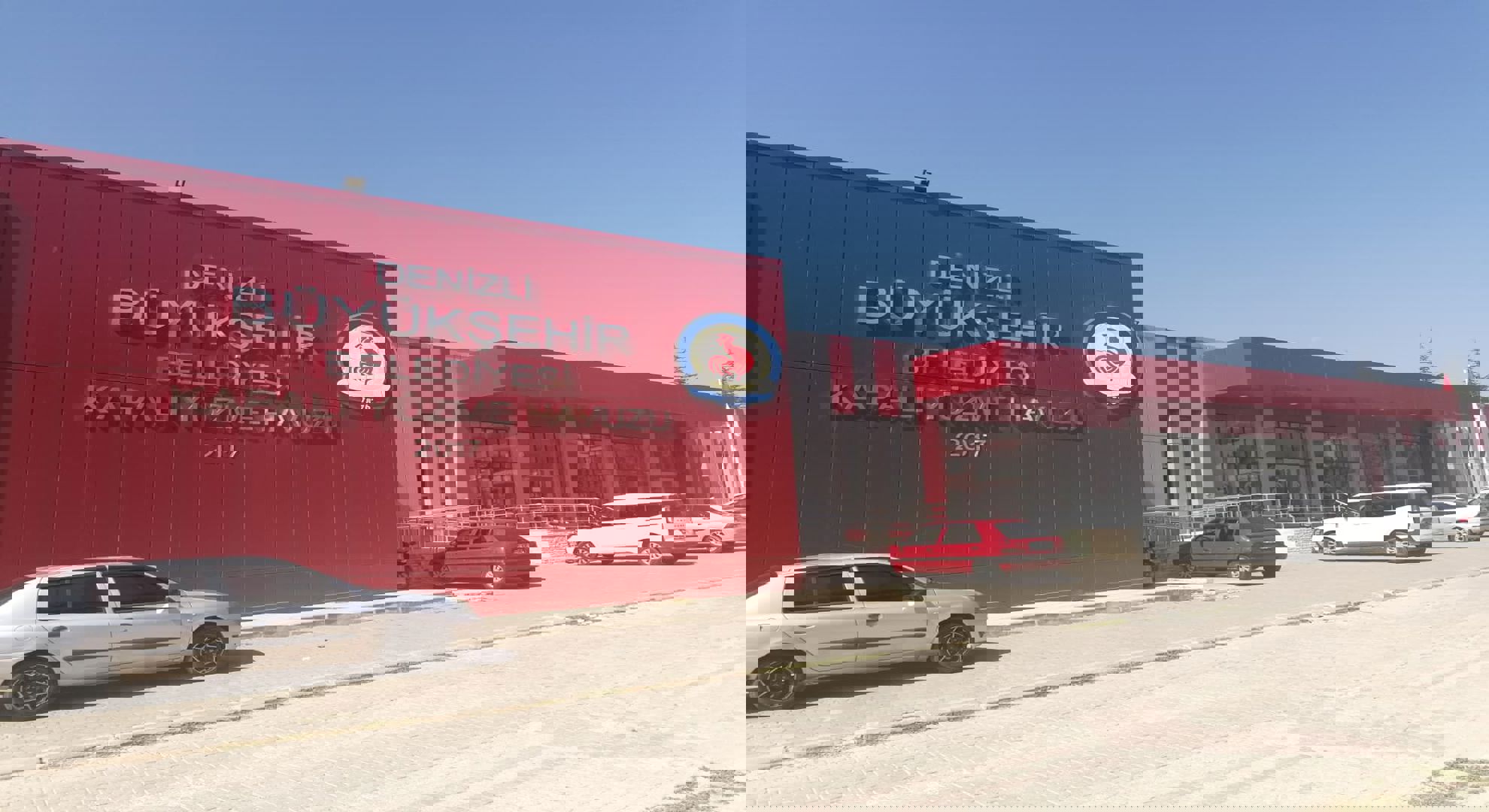 Acıpayam Kapalı Yüzme Havuzu