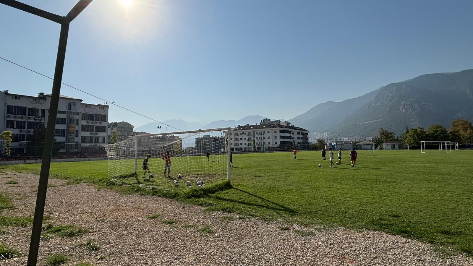 Kınıklı Futbol Sahası