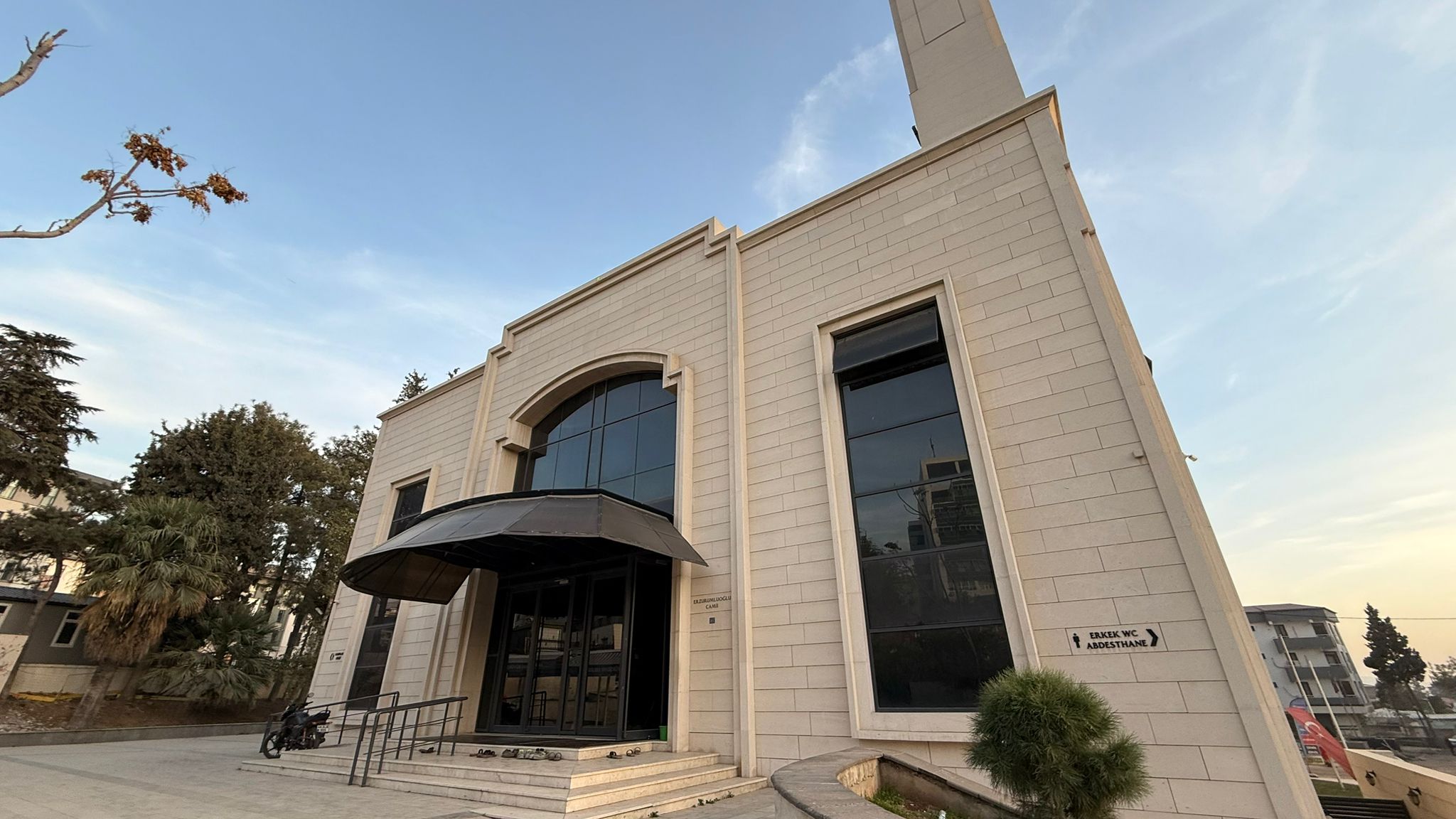 Erzurumluoğlu Camii