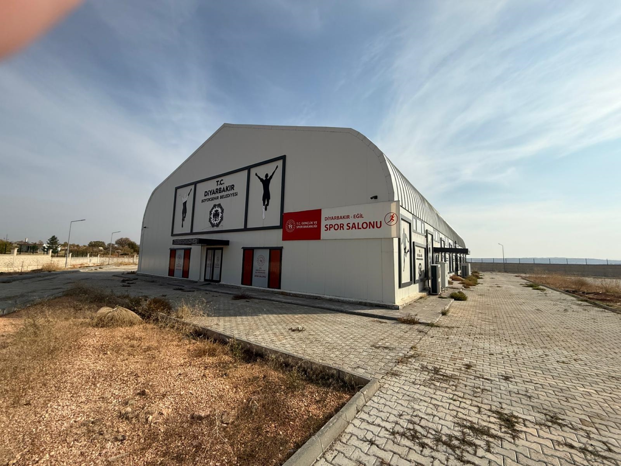 Eğil Kapalı Spor Salonu