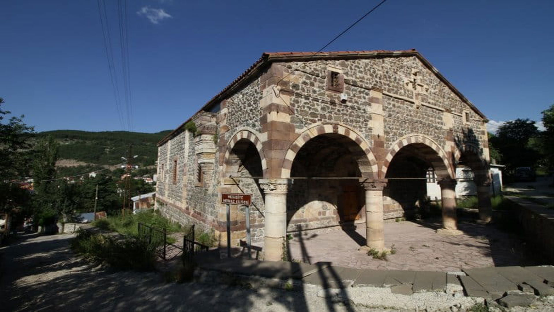 Mesudiye Kültür Merkezi (Eski Kilise)