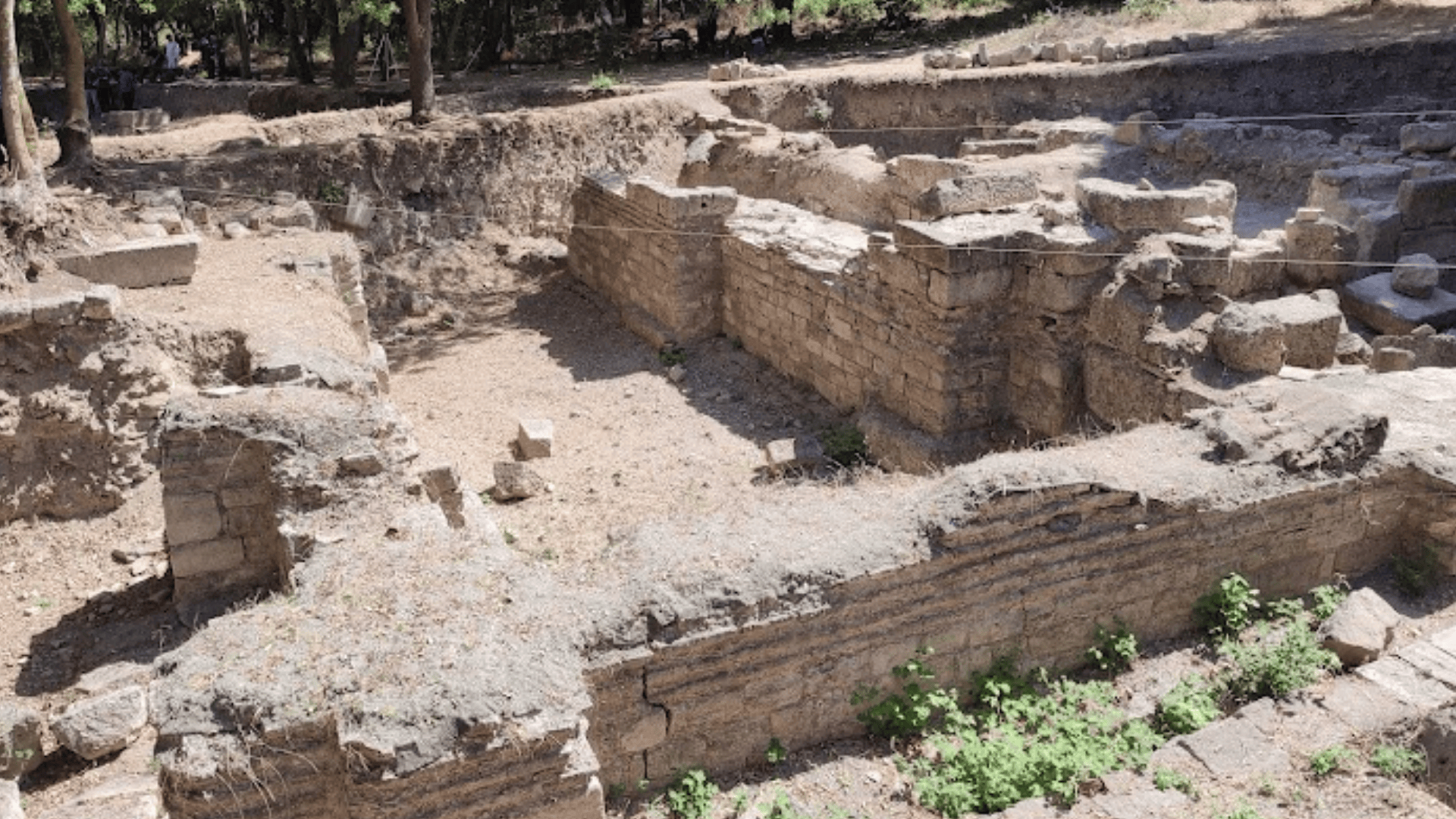 Bathoena Antik Kenti