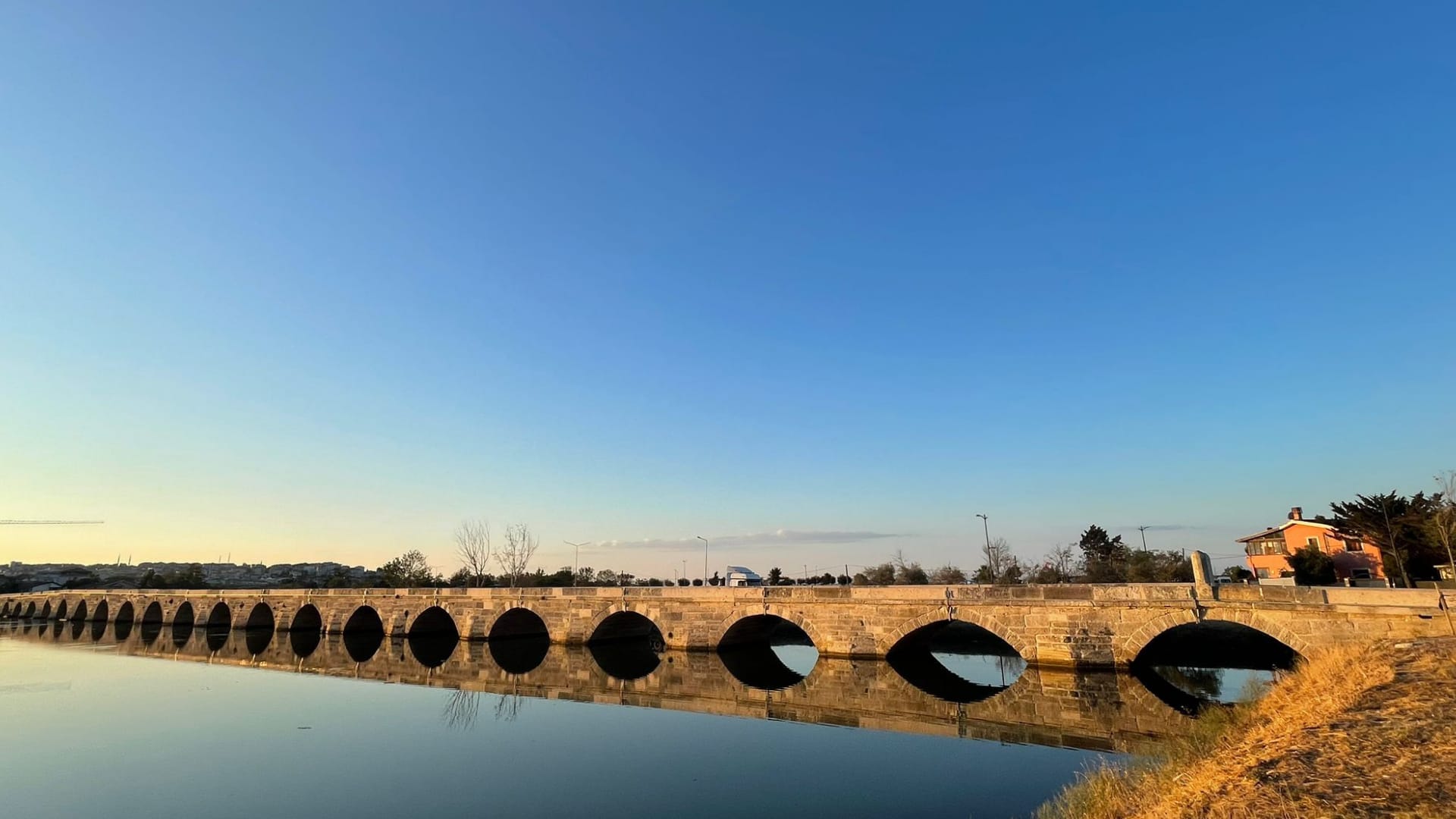 Mimar Sinan Köprüsü (32 Gözlü Köprü)