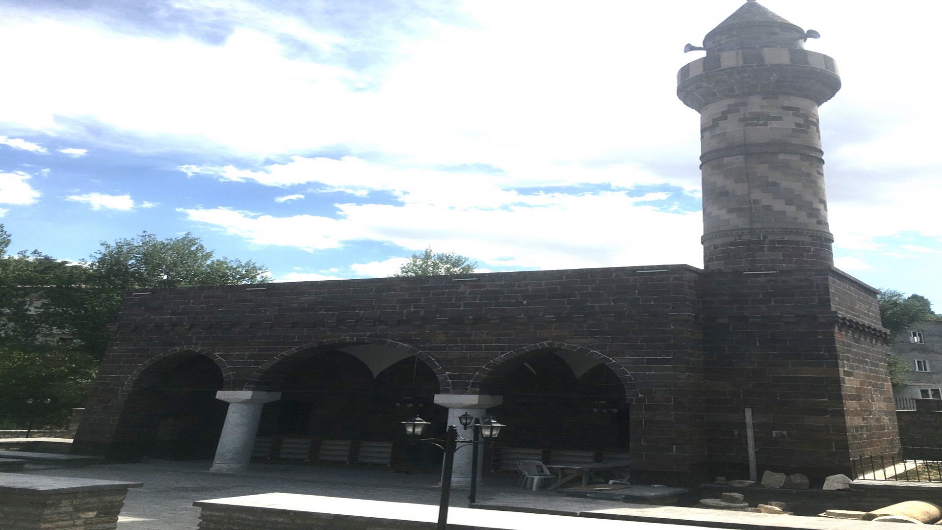 MUŞ MURAT PAŞA CAMİİ