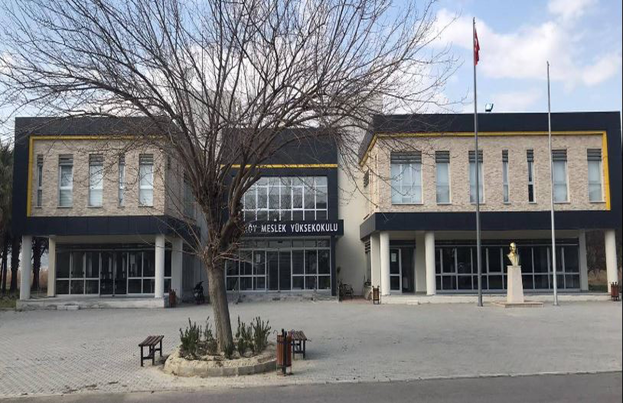 Sarayköy Meslek Yüksekokulu