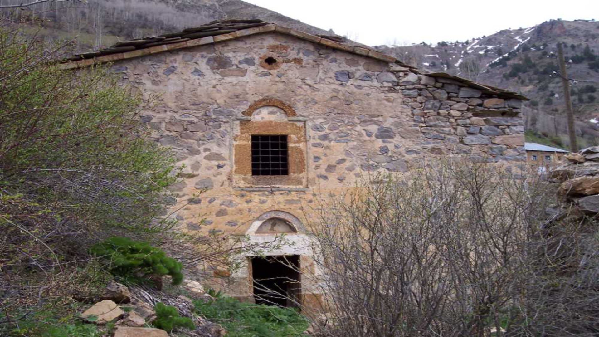 Atalar Köyü Aydınlar  Kilisesi