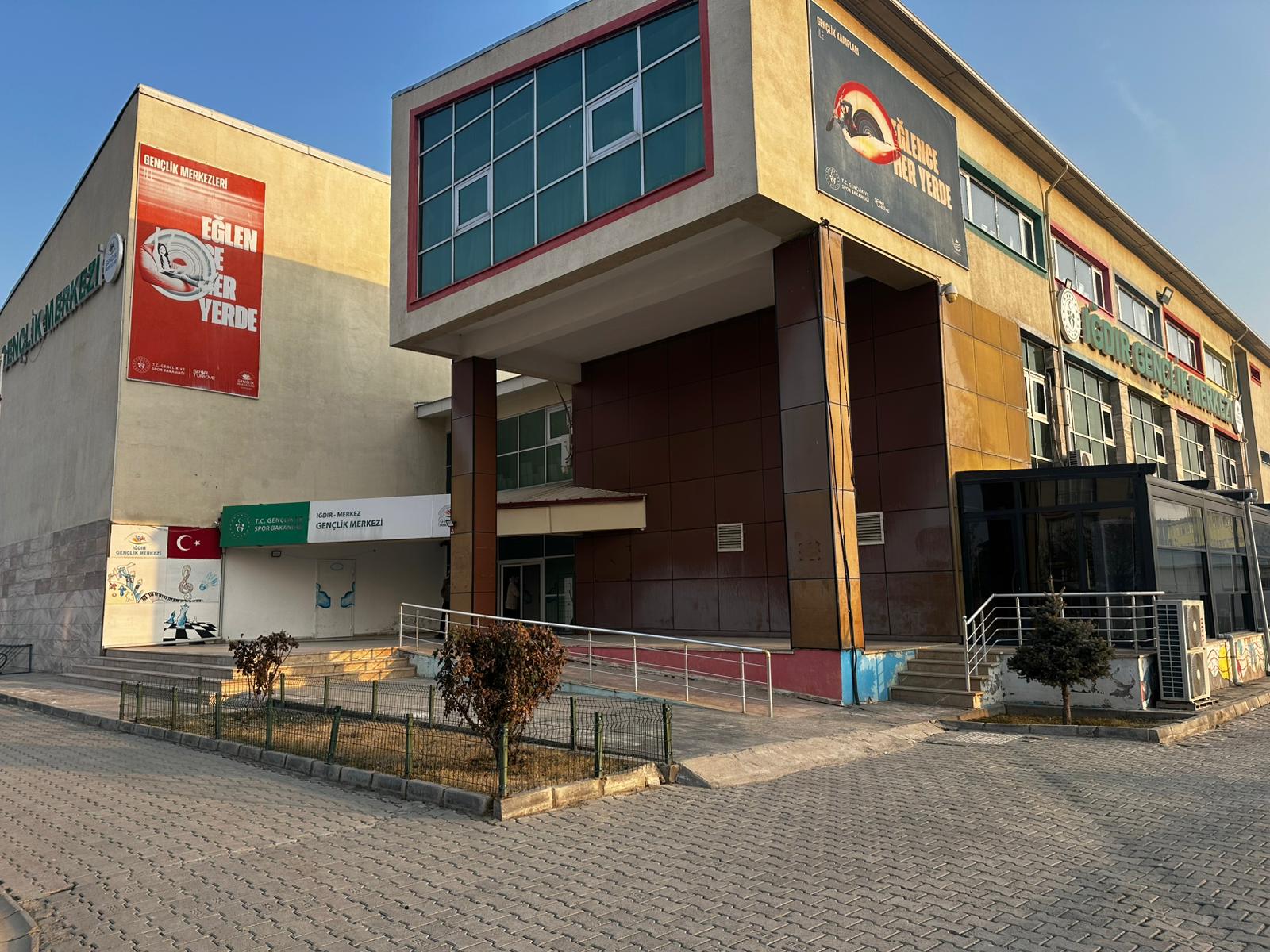 Iğdır Gençlik Merkezi