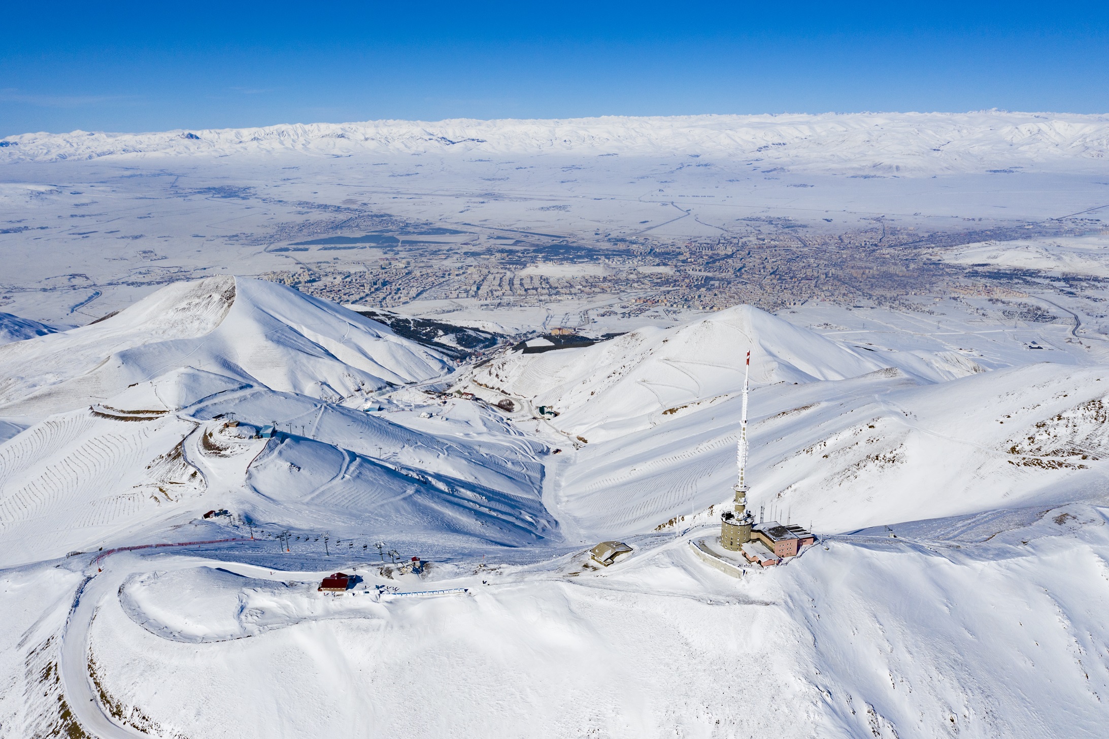 Palandöken ve Konaklı Kayak  Merkezleri